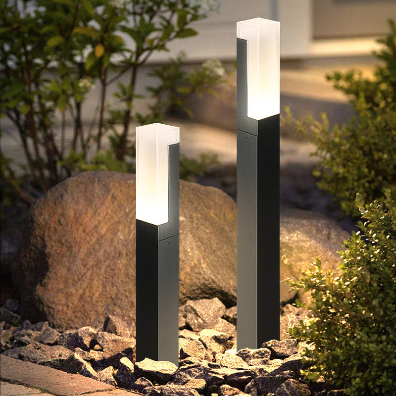 Waterproof Garden Lamp Outdoor Decorative Spike Pillar Pole Lights Garden Lights for Lawn Patio Yard Walkway