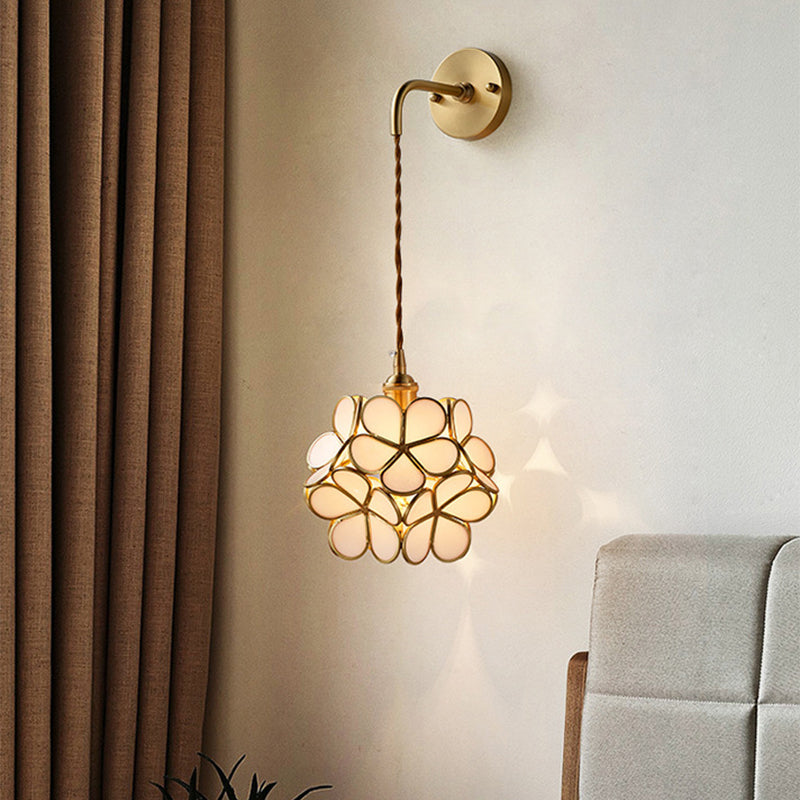 Creative Petal Chandelier Copper Art Decor Flower Pendant Light Bedroom Bedside Lighting Dining Room Glass Lamps