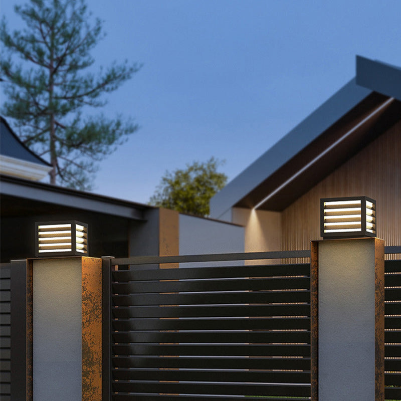 Modern LED Solar Power Main Gate Light for Home Garden Outdoor Waterproof Pillar Wall Post Lamp