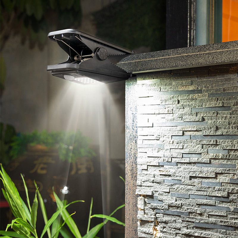 72LED Outdoor Patio Ultra Bright Human Induction Light New Terrace Solar Clamp Light Wall Light For Garden