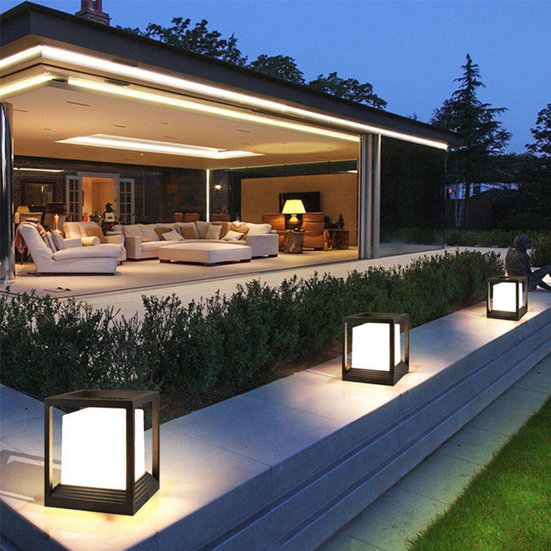 Decoration Waterproof IP65 Outdoor LED Garden Light Highlight LED Bollard Lawn Light Garden